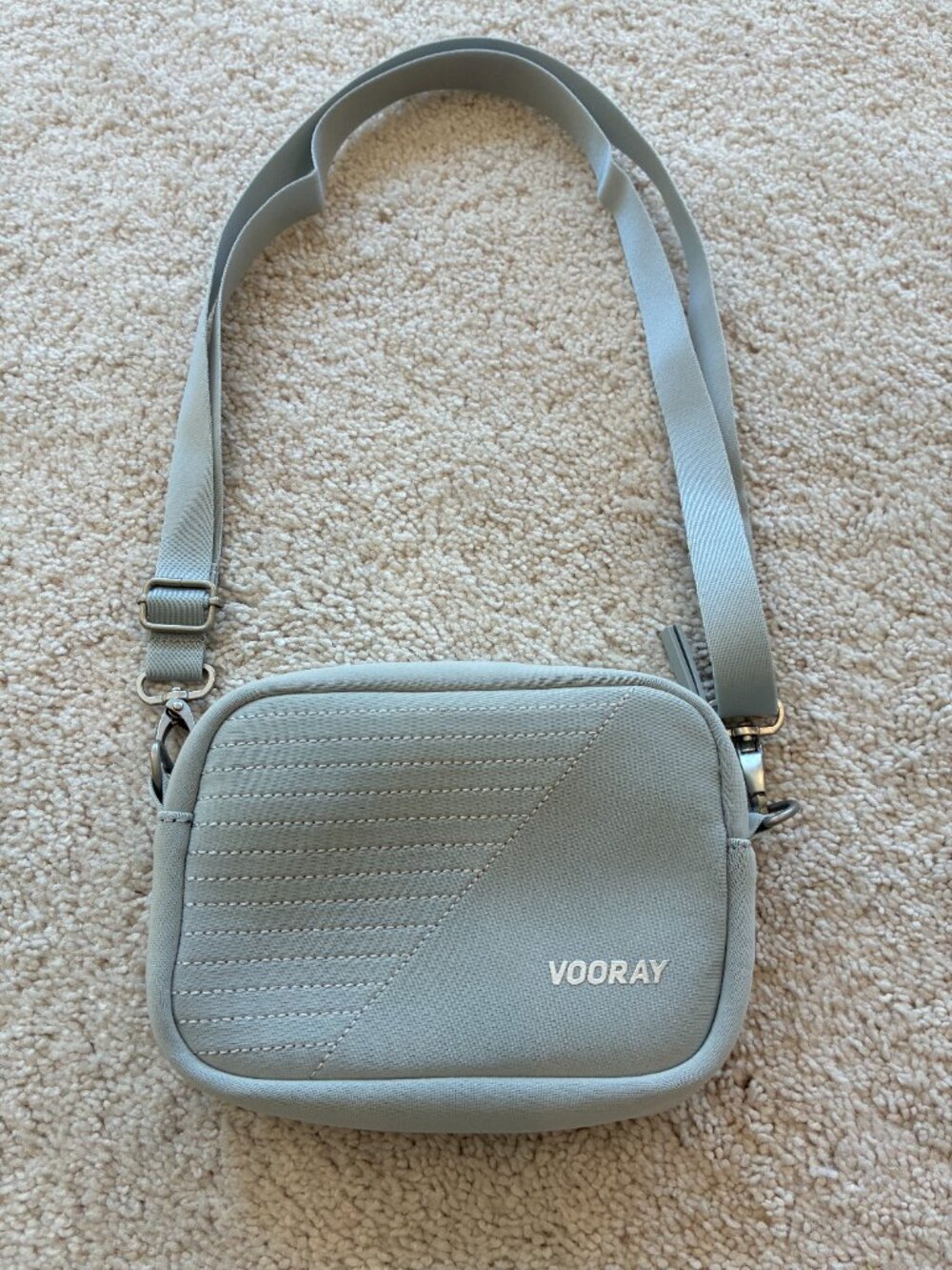 Vooray Companion Crossbody Bag Purse - Picture 3 of 12